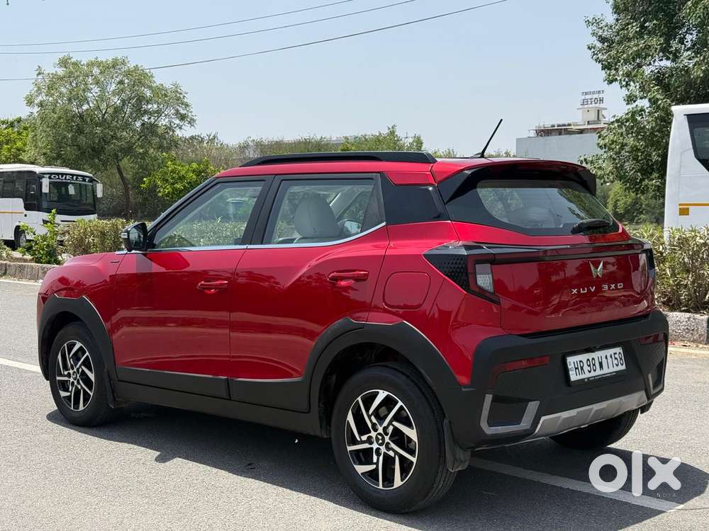Mahindra Xuv 3xo Ax5 Pm At, 2025, Petrol