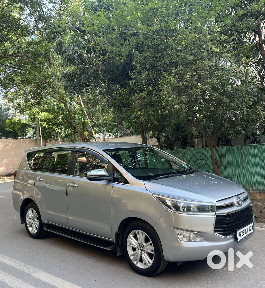 Toyota Innova Crysta