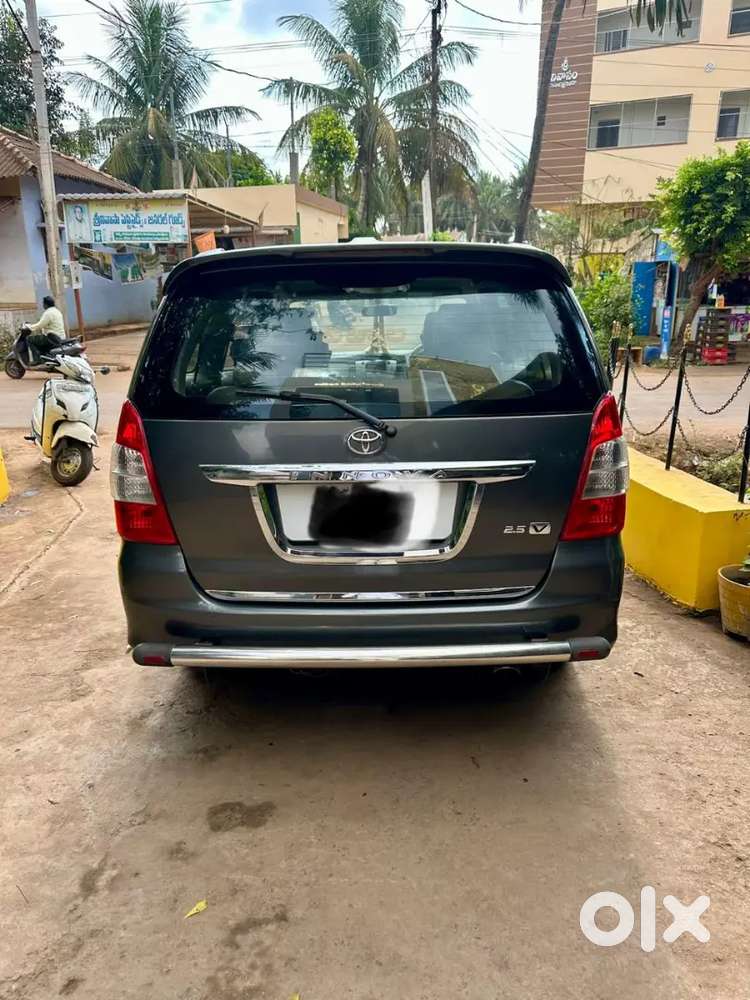 Toyota Innova Diesel 2012 Model