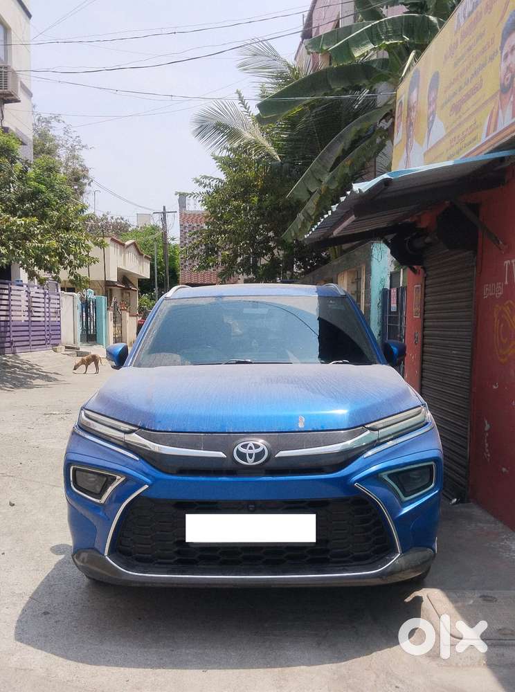 Toyota Urban Cruiser Hyryder 1.5 V Hybrid, 2023, Petrol