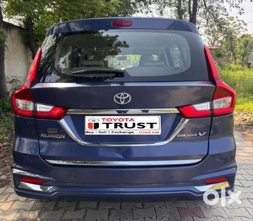 Toyota Rumion V At, 2023, Petrol
