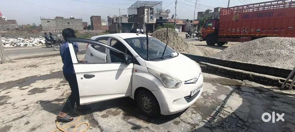 Hyundai Eon Magna + 2012