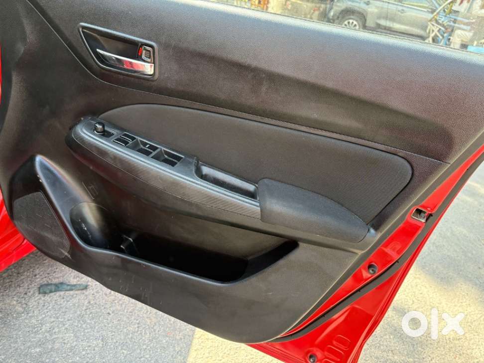 Maruti Suzuki Swift Amt Vxi, 2018, Petrol