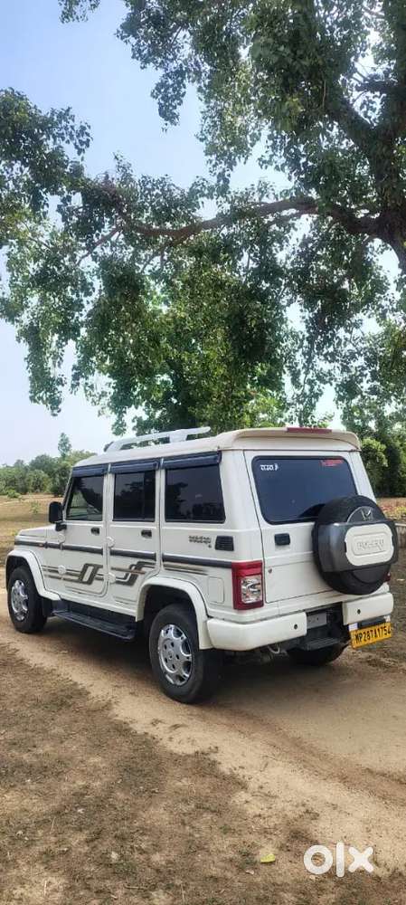 Bolero 7 Seater