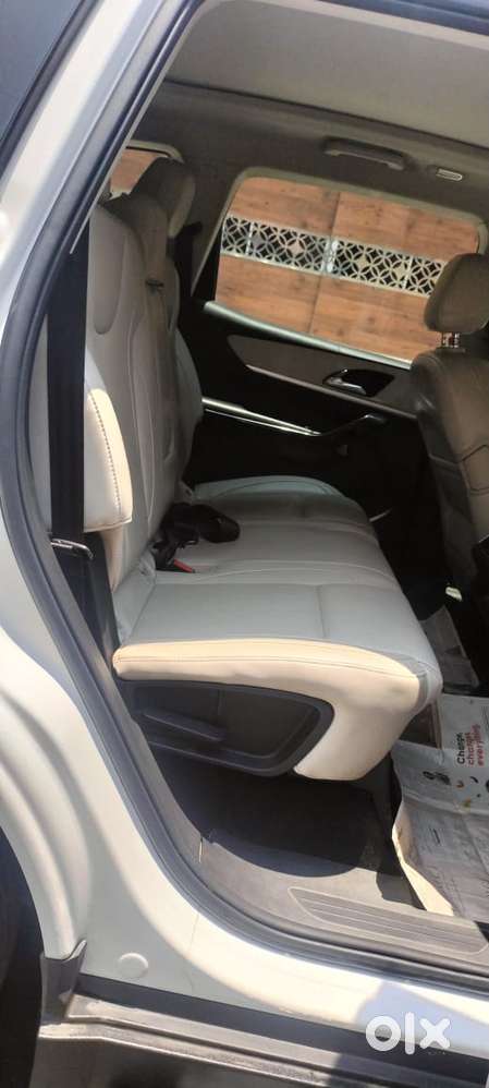 Mahindra Xuv700 2.2 Ax 7 Diesel Mt Str, 2022, Diesel