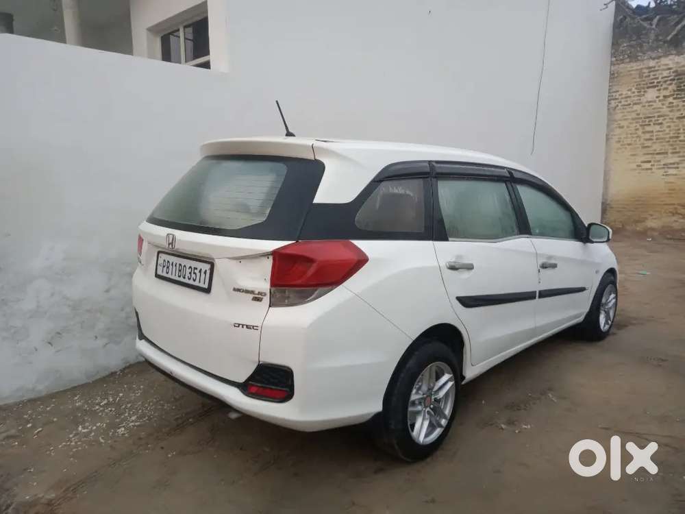 Honda Mobilio 1.5 V 2015