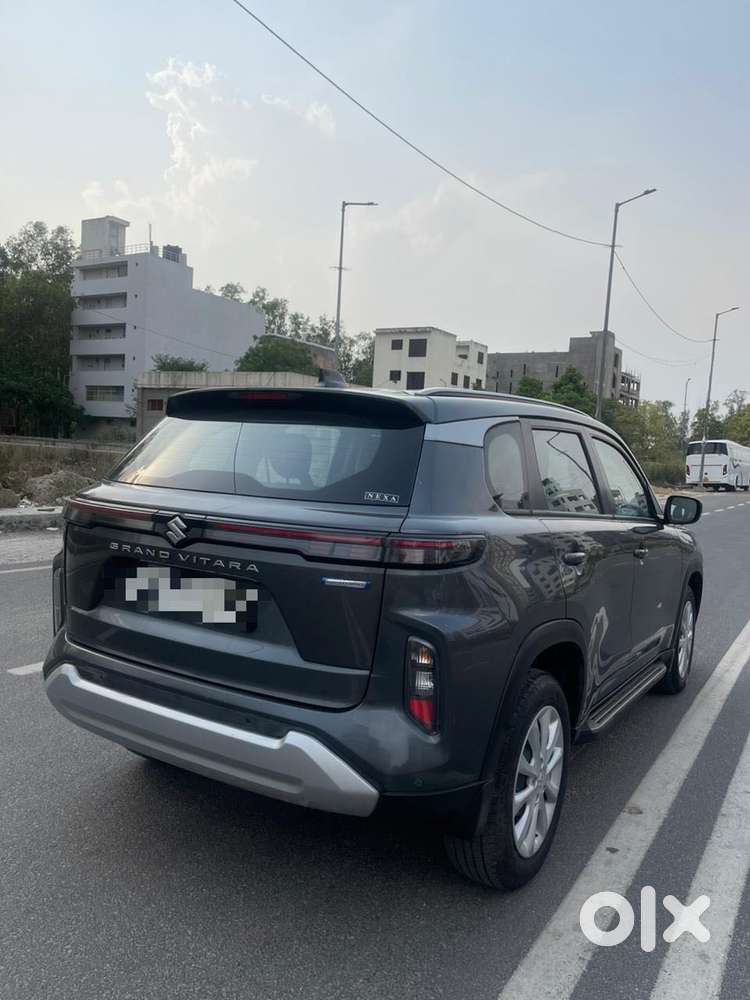 Maruti Suzuki Vitara Brezza G Smart Hybrid Alpha, 2025, Petrol