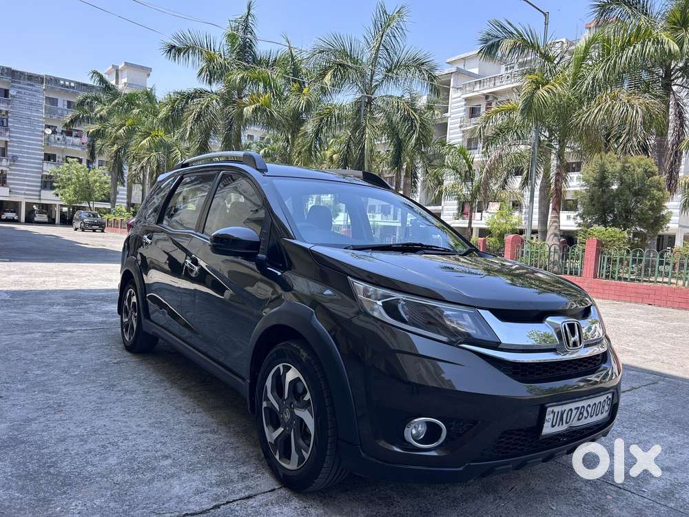 Honda Br-v Style Edition V Cvt, 2016, Petrol
