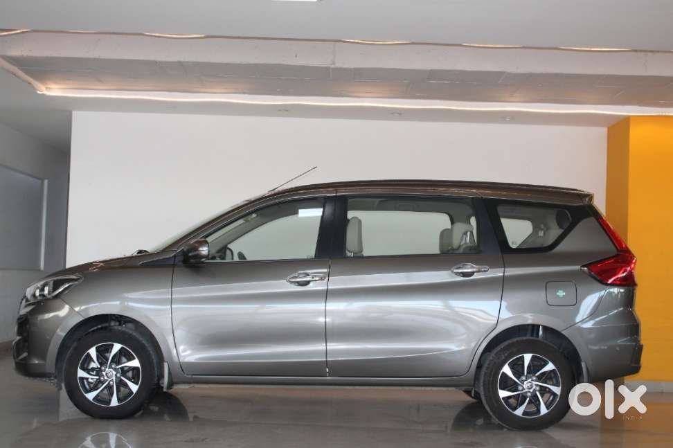 Toyota Rumion V At, 2025, Petrol