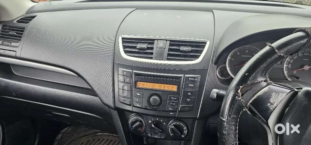 Maruti Suzuki Swift 2012 Diesel 76000 Km Driven