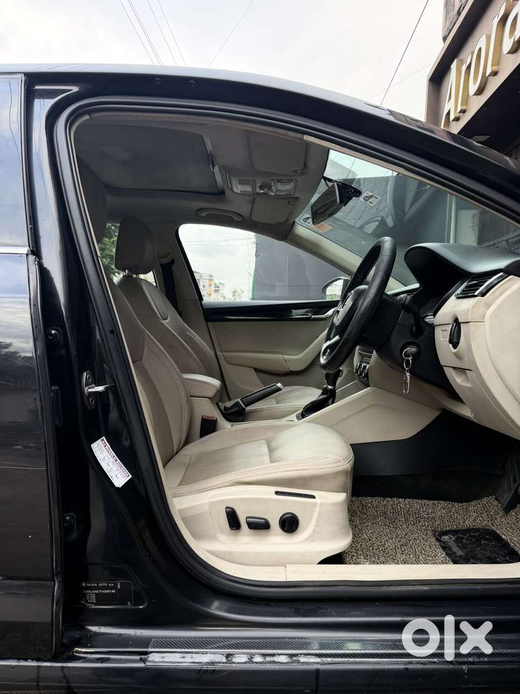 Skoda Octavia 2.0 Elegance Tdi Cr At, 2015, Diesel