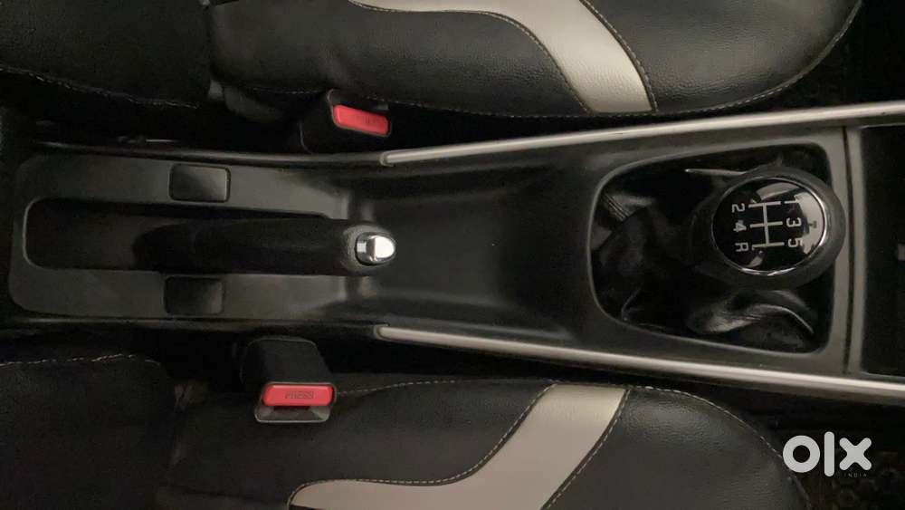 Maruti Suzuki Baleno 1.2 Delta, 2017, Petrol