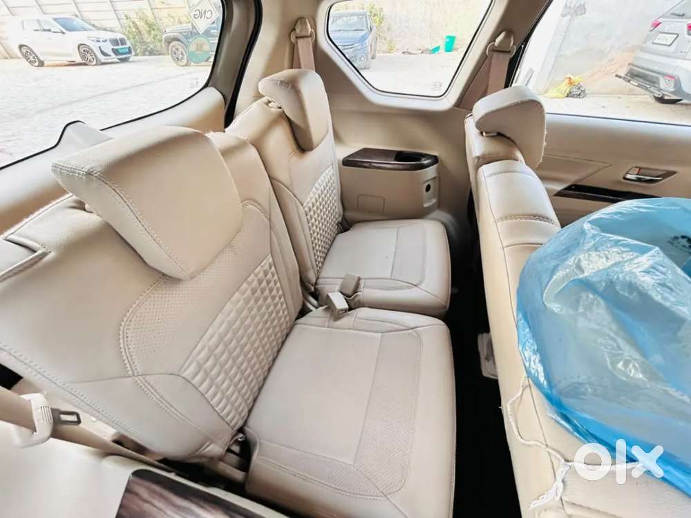 Maruti Suzuki Ertiga, 2022, Cng & Hybrids
