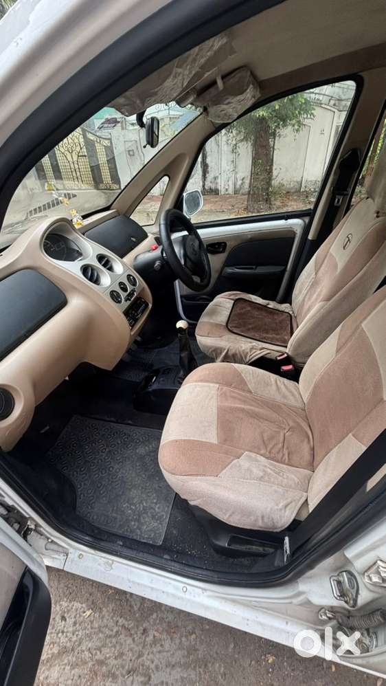Tata Nano Petrol 2013