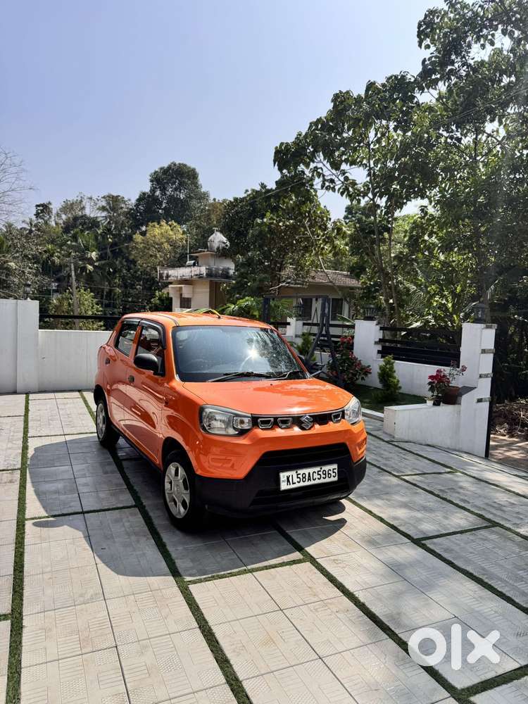 Maruti Suzuki S-presso Vxi Opt, 2020, Petrol