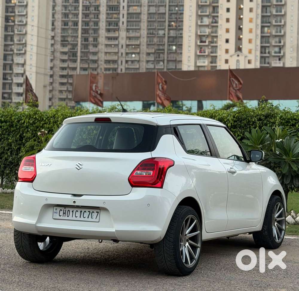Maruti Suzuki Swift Vxi Optional, 2021, Petrol
