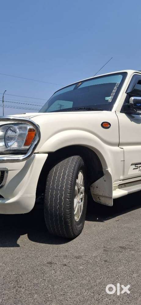 Mahindra Scorpio 2009-2014 Vlx 2wd Abs At Bsiii, 2013, Diesel