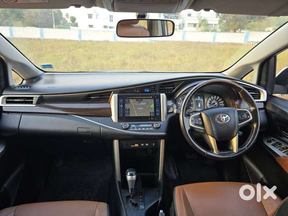 Toyota Innova Crysta 2.8z Automatic, 2018, Diesel