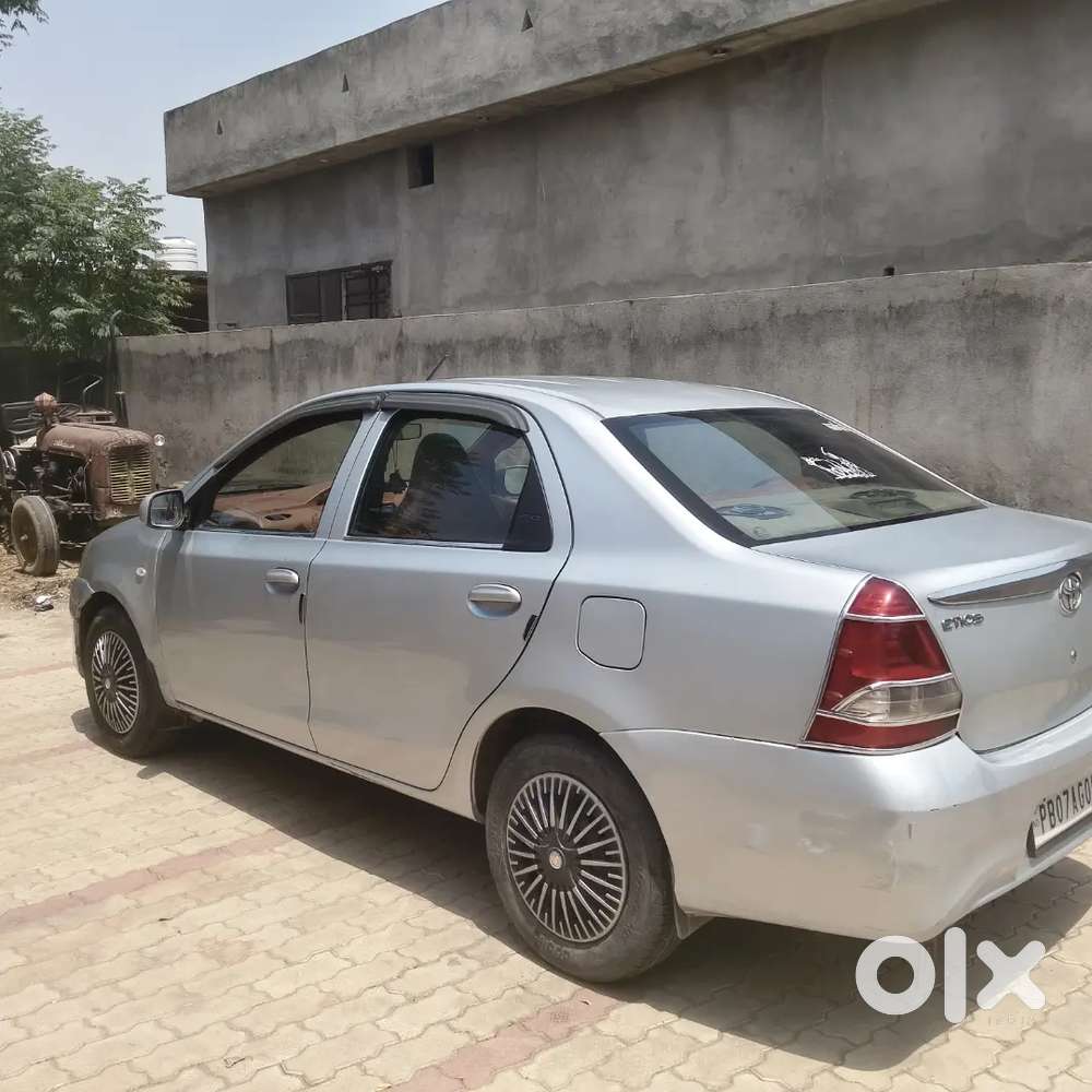 Toyota Etios 2011 Diesel Well Maintained