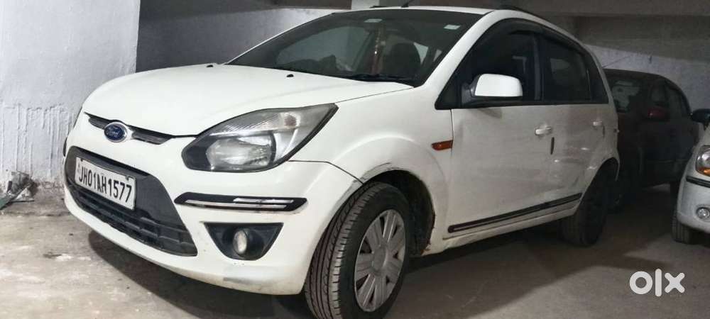 Figo (ford) Price - 100000