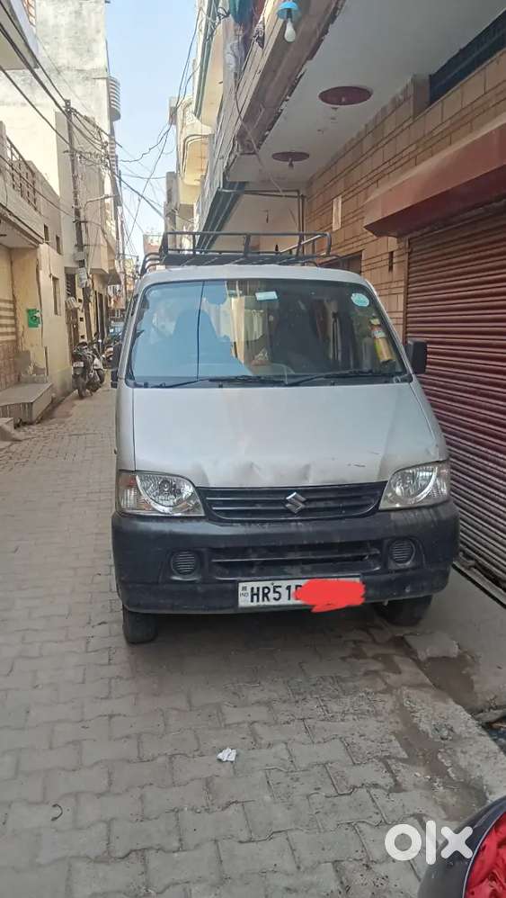 Maruti Suzuki Eeco 2017 Company Fitted Cng