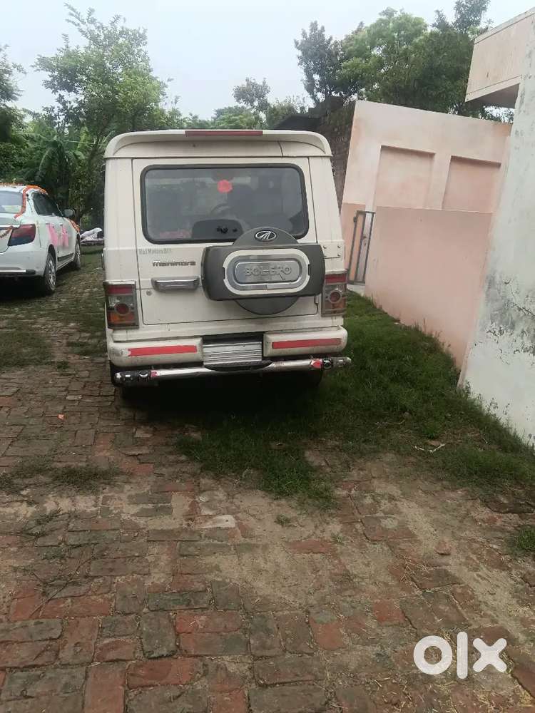 बोलेरो 7 सीटर