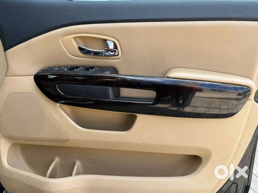 Kia Carnival Limousine Plus 7 Str, 2022, Diesel
