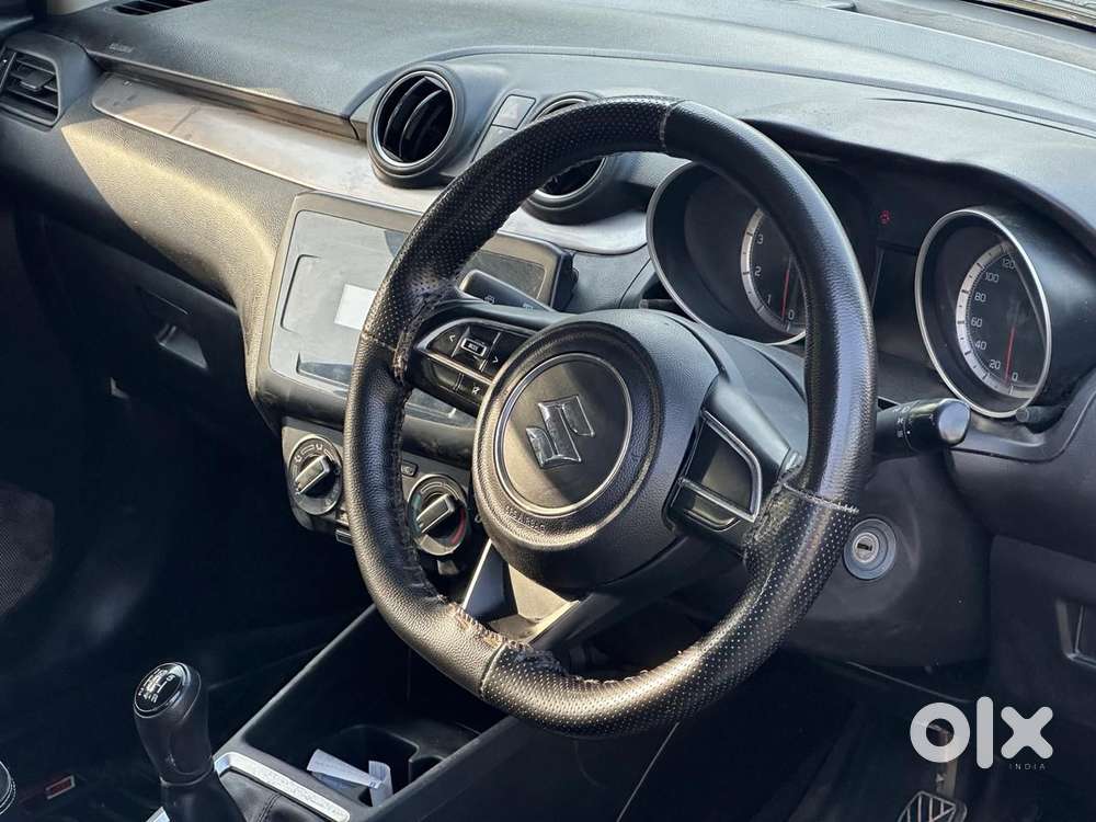 Maruti Suzuki Swift Vxi + Manual, 2022, Petrol