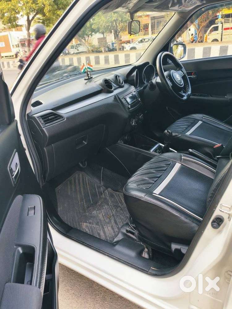 Maruti Suzuki Swift Vxi, 2020, Petrol