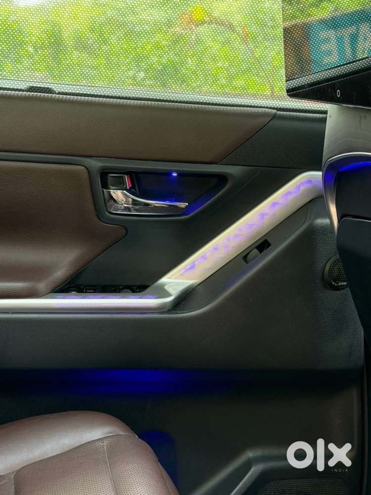 Toyota Innova Hycross 2024 Model