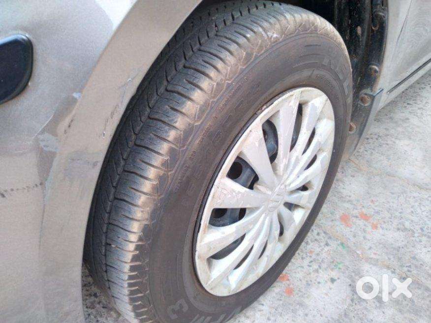 Maruti Suzuki Swift Dzire Vxi(o) Mt, 2015, Petrol