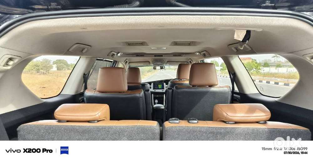 Toyota Innova Crysta 2.8z Automatic, 2018, Diesel