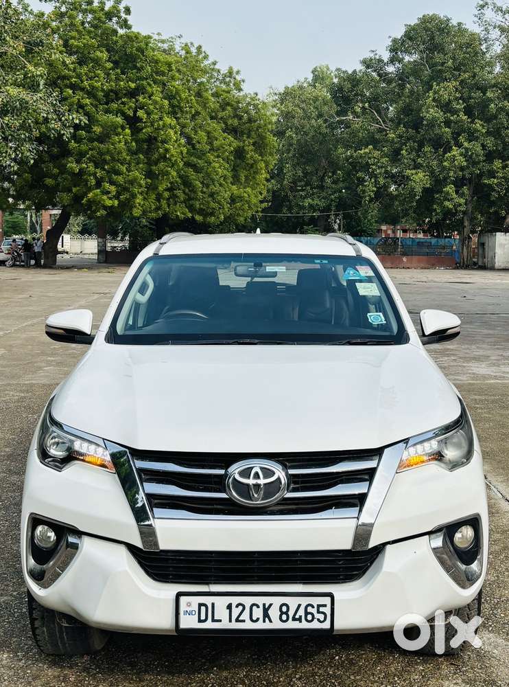 Toyota Fortuner 4x2 At, 2016, Diesel