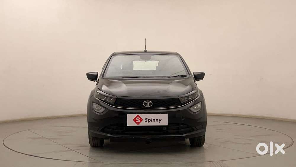 Tata Altroz 1.2 Xza Plus Dark Edition Dct, 2023, Petrol