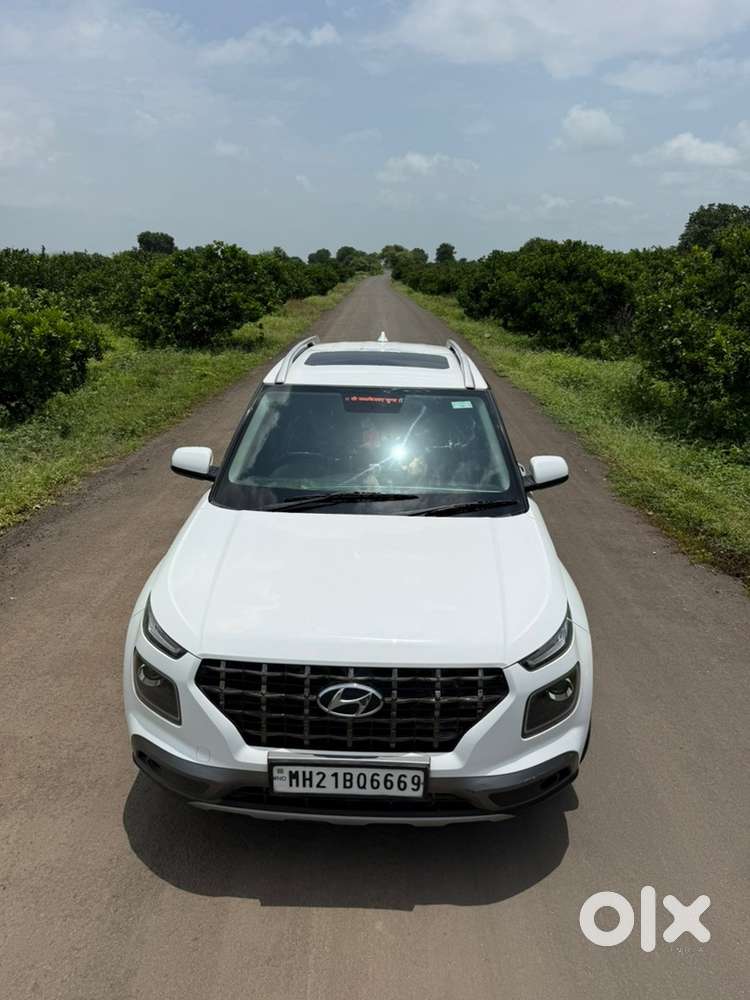 Hyundai Venue Diesel 2021