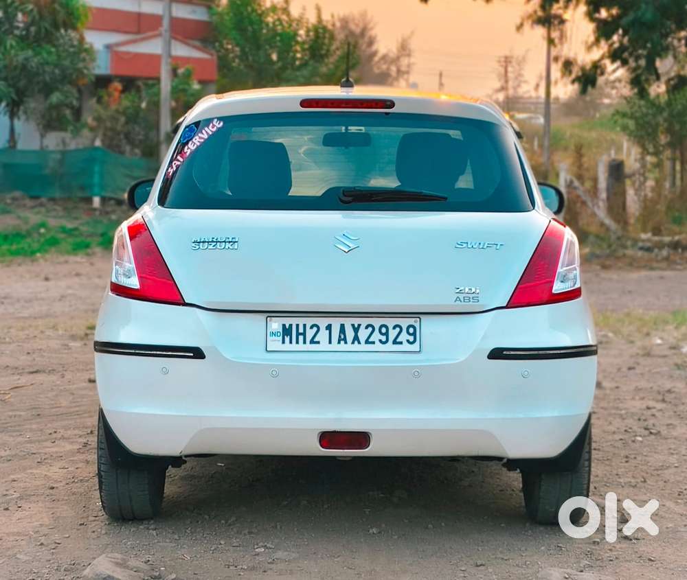 Maruti Suzuki Swift Ddis Zdi Plus, 2015, Diesel
