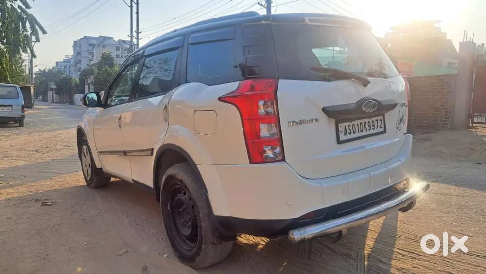 Mahindra Xuv500 2017 Diesel 75000 Km Driven , Urgent Sale