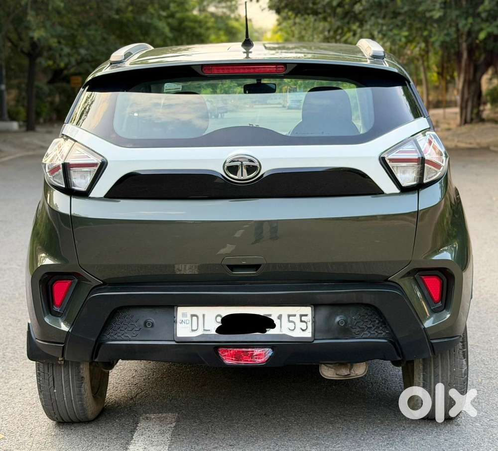 Tata Nexon 1.2 Revotron Xma Amt (s), 2020, Petrol