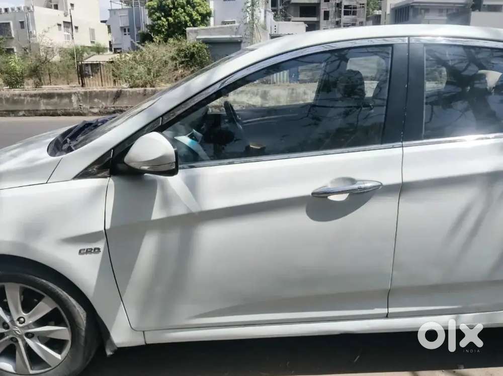 Hyundai Verna Sx O 2012