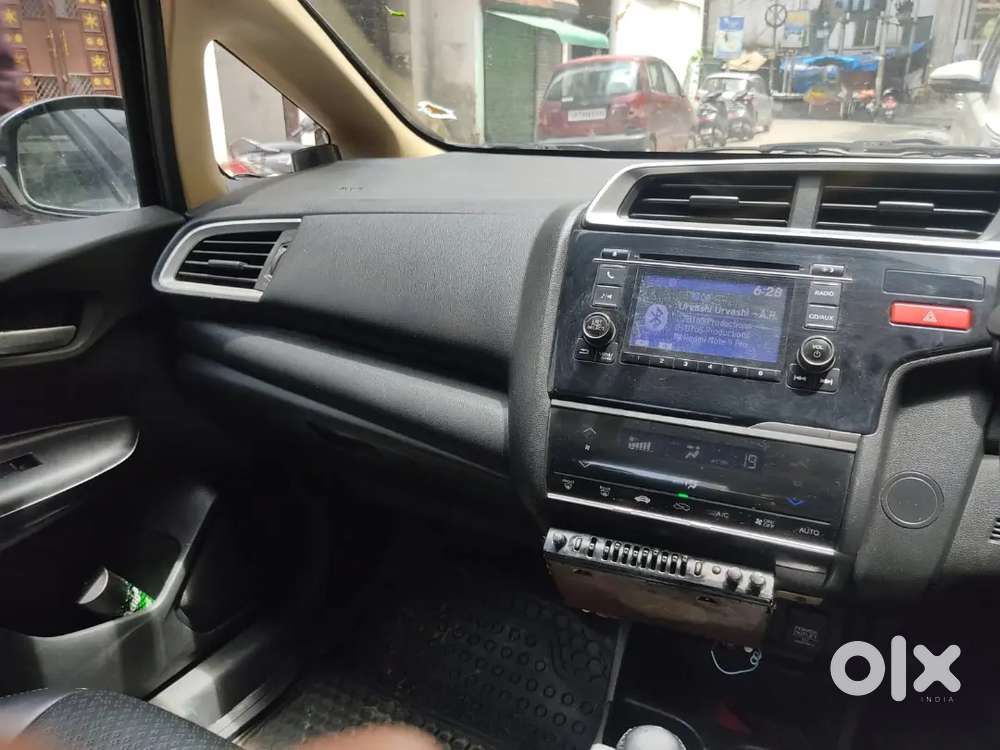 Honda Jazz Petrol Manual 2016 Variant