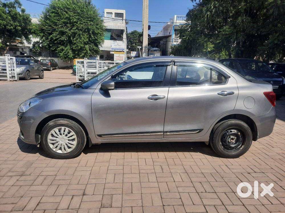 Maruti Suzuki Swift Dzire Vxi Optional, 2021, Petrol