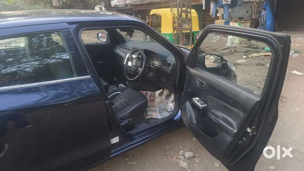 Maruti Suzuki Swift 2019 Cng & Hybrids 81000 Km Driven