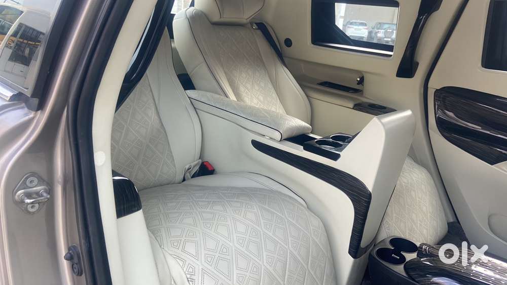 Toyota Innova Crysta 2019 Diesel Well Maintained