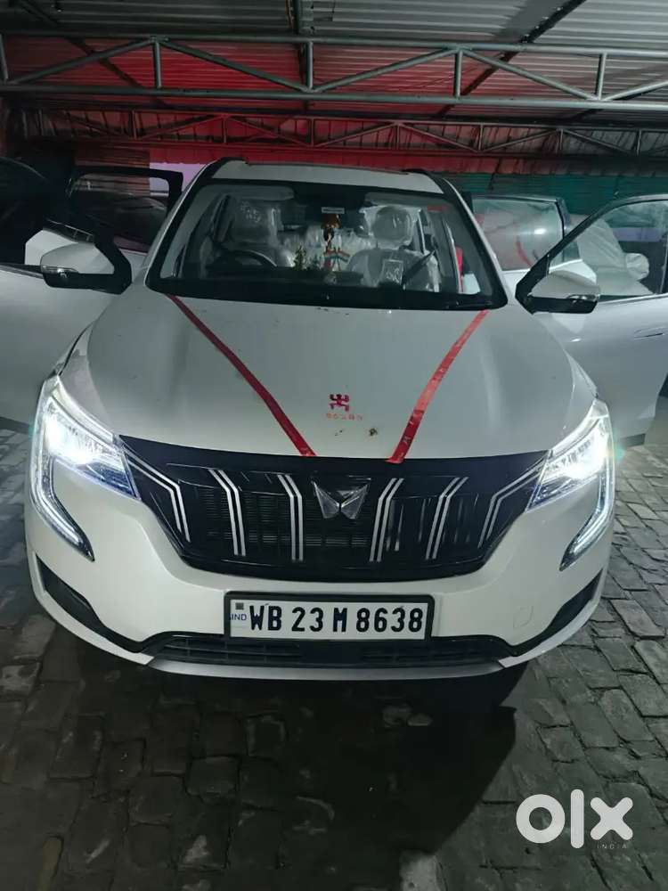 Mahindra Xuv700 Ax7 2025