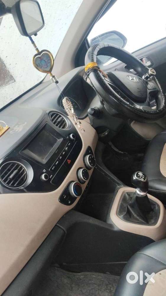 2017 Hyundai Grand I10 Sportz O Petrol
