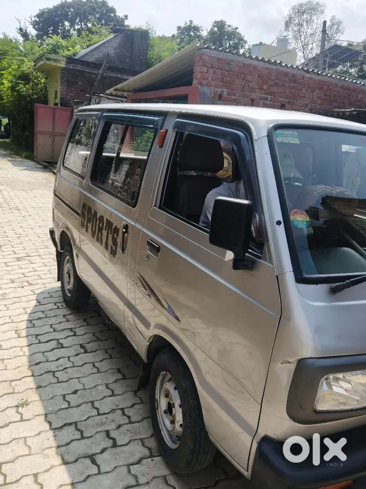 2nd Owner Maruti Suzuki Omni 2015