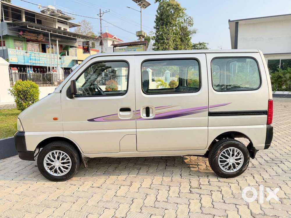 Maruti Suzuki Eeco 5 Seater Ac, 2016, Petrol
