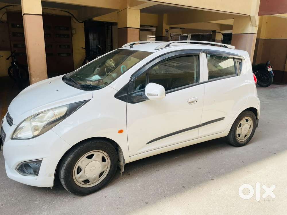 Chevrolet Beat Lt Petrol 2016