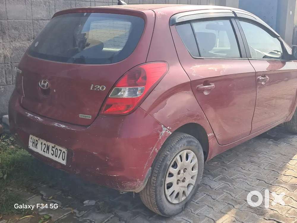 Hyundai New I20 2009 Cng & Petrol 100000 Km Driven