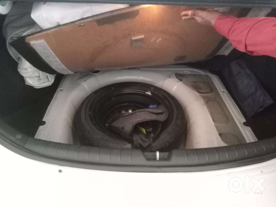 Hyundai Verna 1.5 Sx Petrol Mt, 2019, Petrol